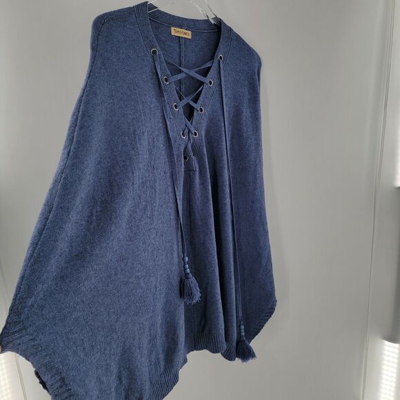 Tera Bora Poncho One Size Blue Soft Knit Gromet Criss Cross Neck Beaded Tassels - Picture 2 of 8